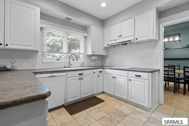 320 Yale Avenue, Rexburg, ID 83440