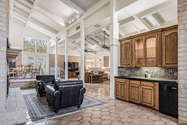 2327 Ladue Lane, Odessa, TX 79762