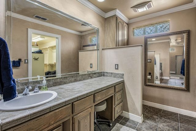 2327 Ladue Lane, Odessa, TX 79762