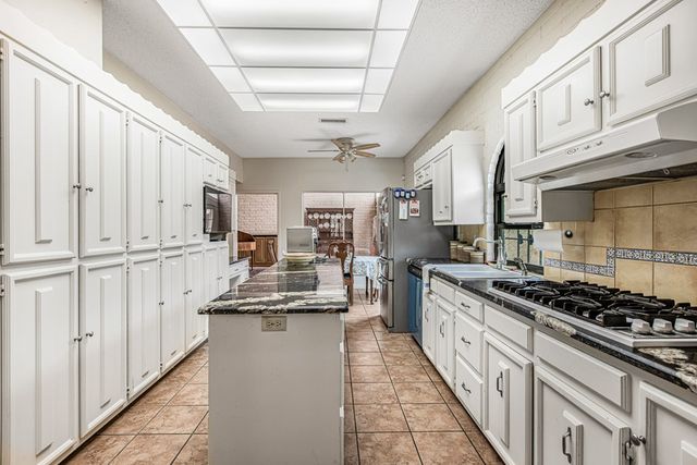 2327 Ladue Lane, Odessa, TX 79762