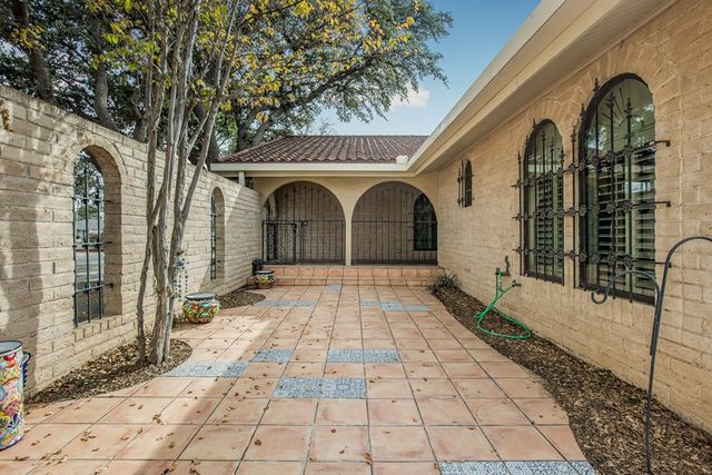2327 Ladue Lane, Odessa, TX 79762