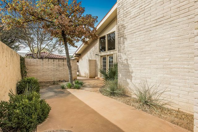 2327 Ladue Lane, Odessa, TX 79762