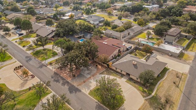 2327 Ladue Lane, Odessa, TX 79762