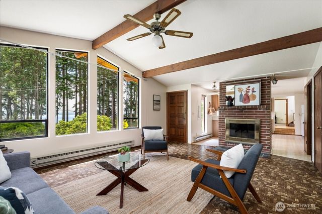 5531 Mutiny Bay Road, Freeland, WA 98249
