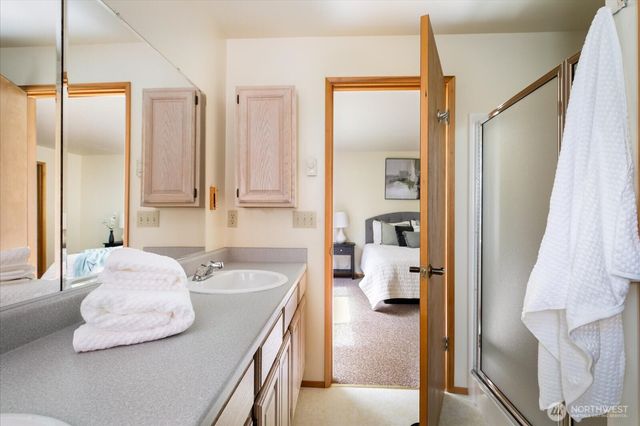 5531 Mutiny Bay Road, Freeland, WA 98249
