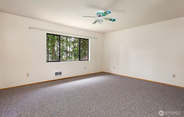 5531 Mutiny Bay Road, Freeland, WA 98249