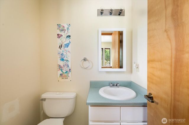 5531 Mutiny Bay Road, Freeland, WA 98249