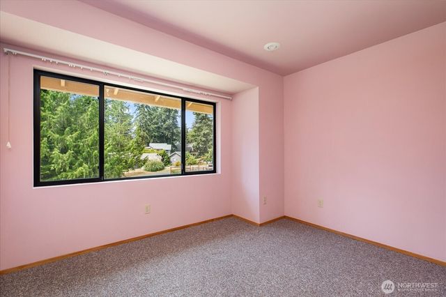 5531 Mutiny Bay Road, Freeland, WA 98249