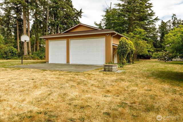 5531 Mutiny Bay Road, Freeland, WA 98249