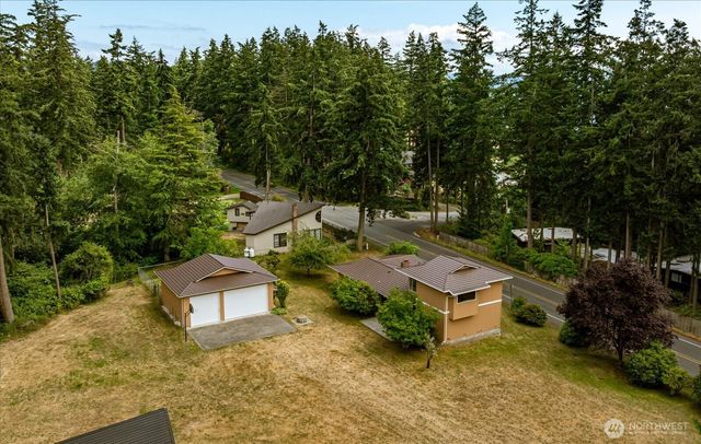 5531 Mutiny Bay Road, Freeland, WA 98249