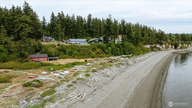 5531 Mutiny Bay Road, Freeland, WA 98249