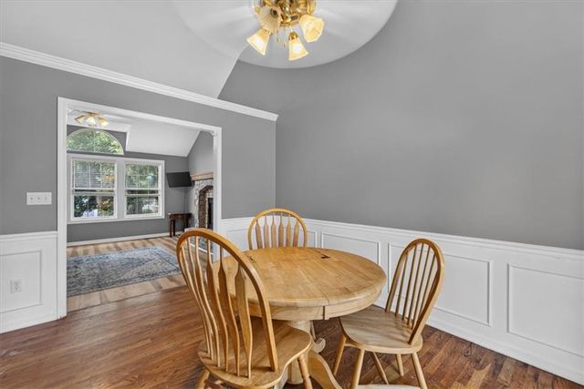 524 NE Topaz Drive, Lee's Summit, MO 64086