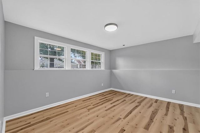 524 NE Topaz Drive, Lee's Summit, MO 64086