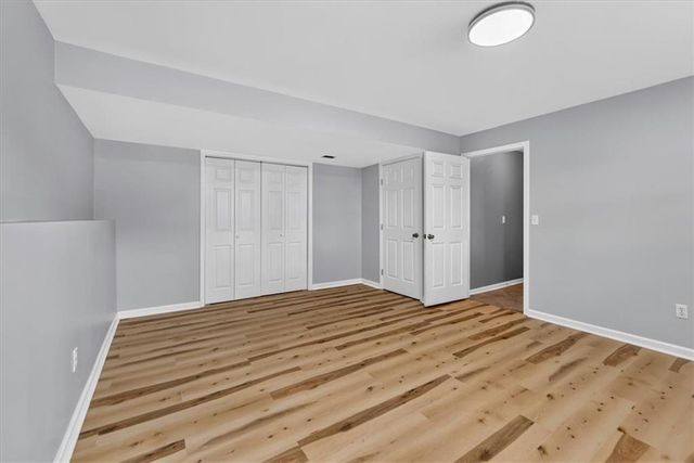 524 NE Topaz Drive, Lee's Summit, MO 64086