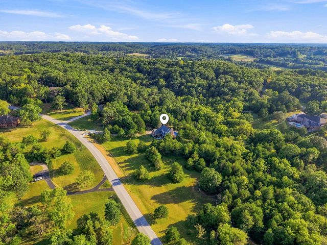 807 S Stanford Drive, Rogersville, MO 65742