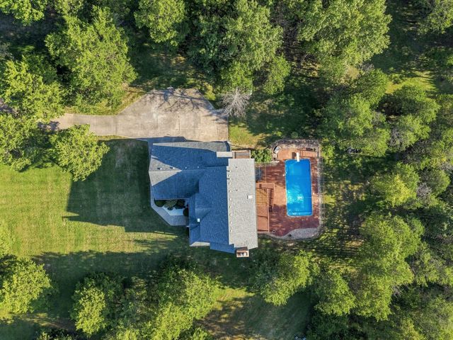 807 S Stanford Drive, Rogersville, MO 65742