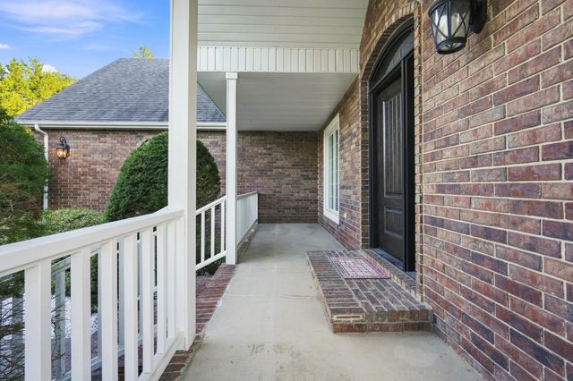 807 S Stanford Drive, Rogersville, MO 65742