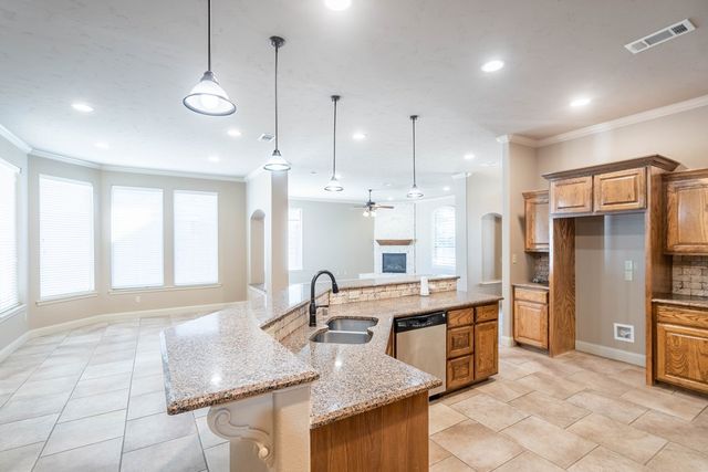 5704 Los Patios, Midland, TX 79707