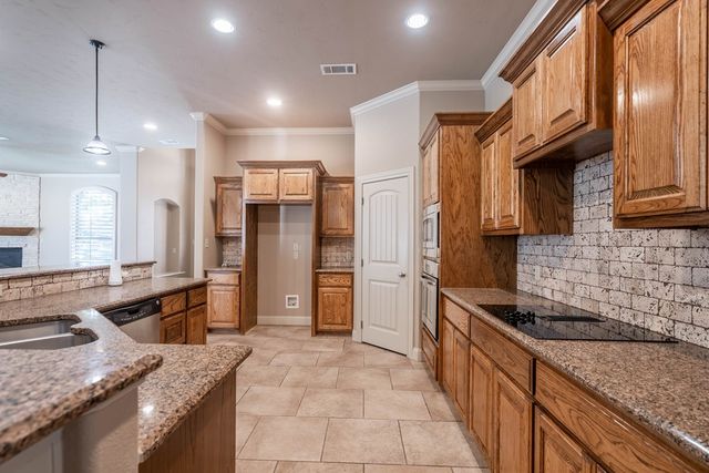 5704 Los Patios, Midland, TX 79707