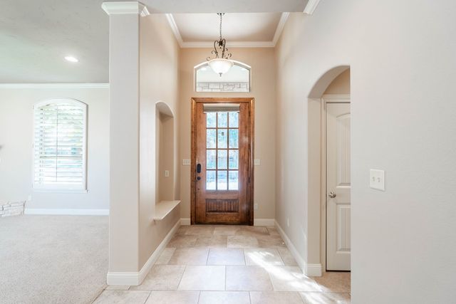 5704 Los Patios, Midland, TX 79707