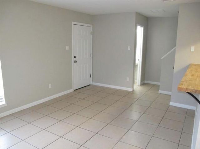 8626 Fireside DR 4, Austin, TX 78757
