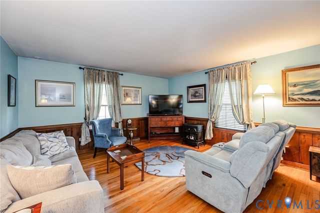 4214 Booth Dr, Sandston, VA 23150