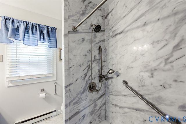 4214 Booth Dr, Sandston, VA 23150