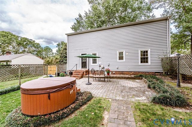 4214 Booth Dr, Sandston, VA 23150