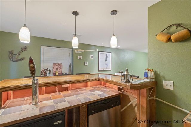 1419 SUNNY HILL, Cheyenne, WY 82001
