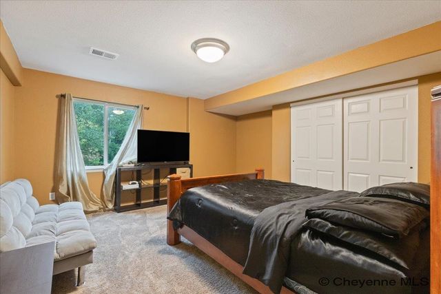 1419 SUNNY HILL, Cheyenne, WY 82001
