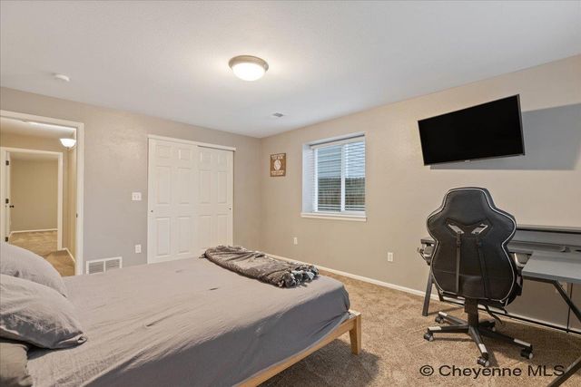 1419 SUNNY HILL, Cheyenne, WY 82001