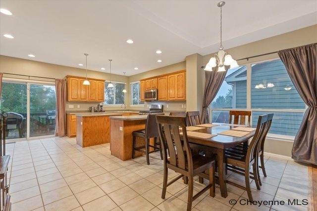 1419 SUNNY HILL, Cheyenne, WY 82001