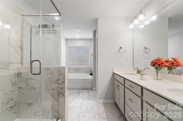 8032 Overmeadow Lane, Charlotte, NC 28269