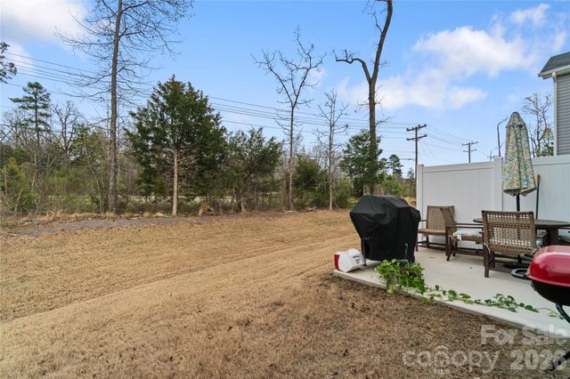 8032 Overmeadow Lane, Charlotte, NC 28269