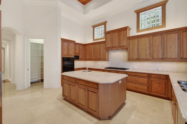 331 MIZNER LAKE ESTATES Drive, Boca Raton, FL 33432
