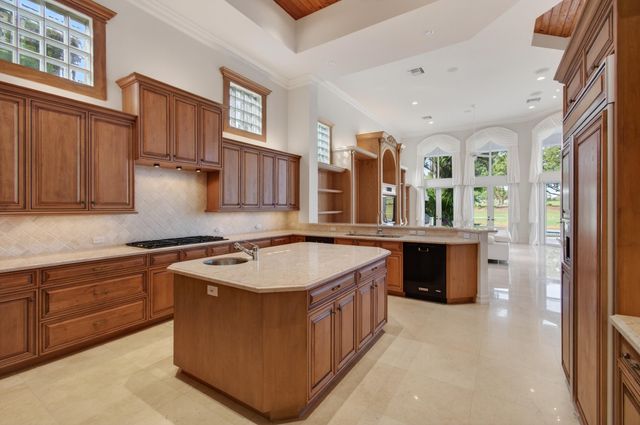 331 MIZNER LAKE ESTATES Drive, Boca Raton, FL 33432