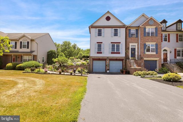 124 SPRUCE CT U-0004 CT, Annville, PA 17003