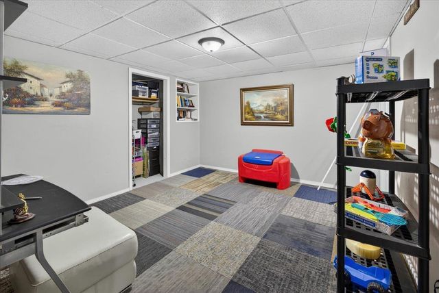 879 E Inman Parkway, Beloit, WI 53511