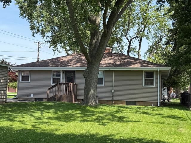 1136 Gertsam Drive, Bradley, IL 60915