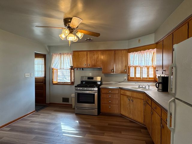 1136 Gertsam Drive, Bradley, IL 60915