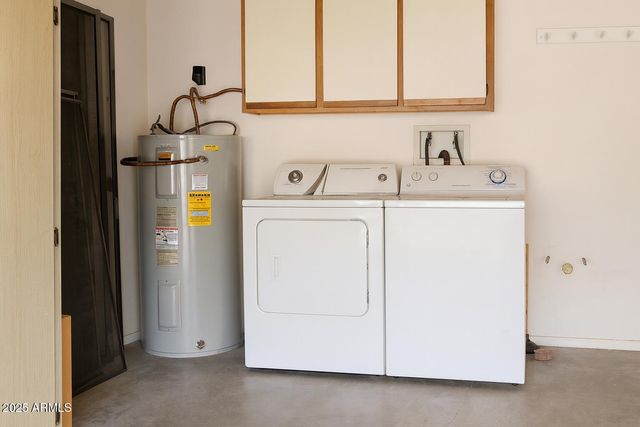 19511 N 143RD Drive, Sun City West, AZ 85375