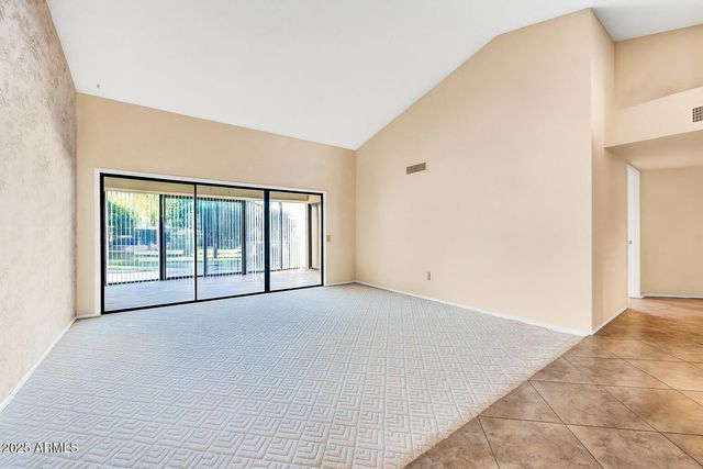 19511 N 143RD Drive, Sun City West, AZ 85375