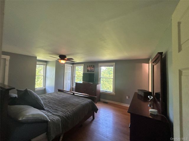 94 Jansen Road, Pine Bush, NY 12566