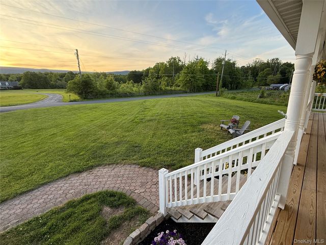 94 Jansen Road, Pine Bush, NY 12566
