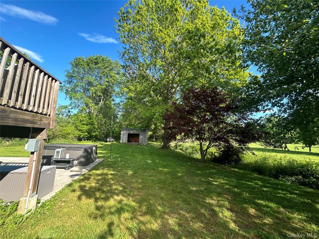 94 Jansen Road, Pine Bush, NY 12566