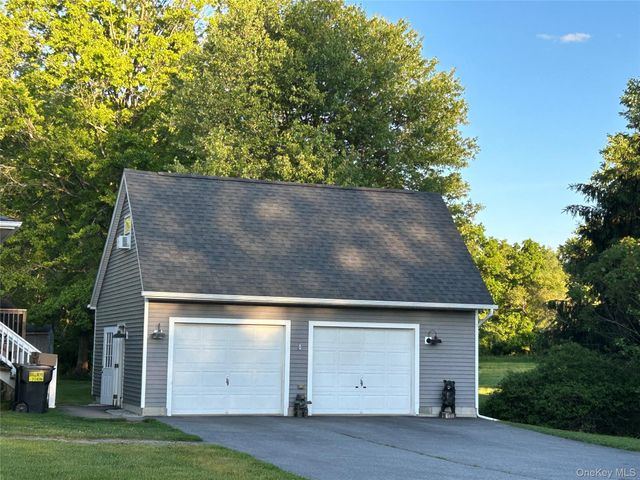 94 Jansen Road, Pine Bush, NY 12566