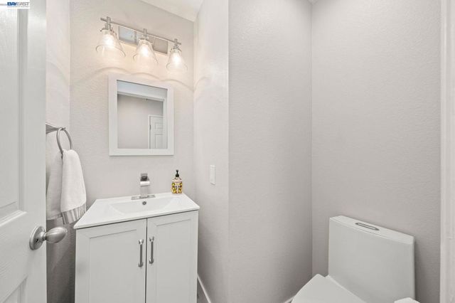 4820 Hibernia Dr 112, Dublin, CA 94568