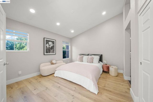 4820 Hibernia Dr 112, Dublin, CA 94568
