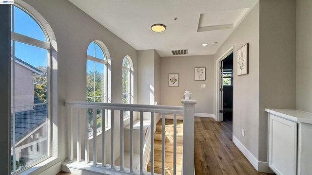 4820 Hibernia Dr 112, Dublin, CA 94568