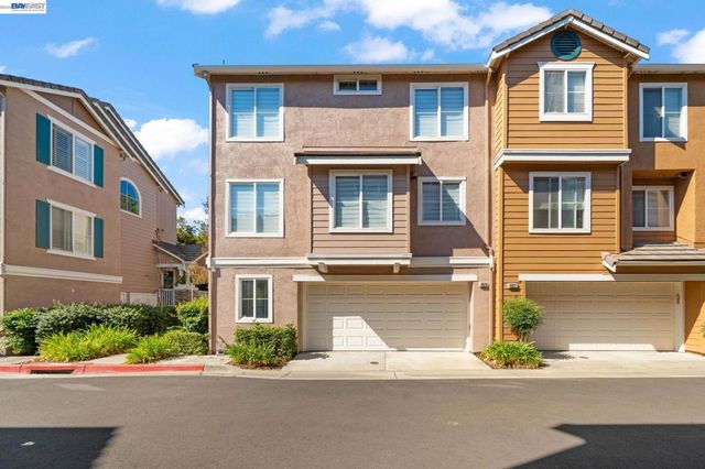 4820 Hibernia Dr 112, Dublin, CA 94568